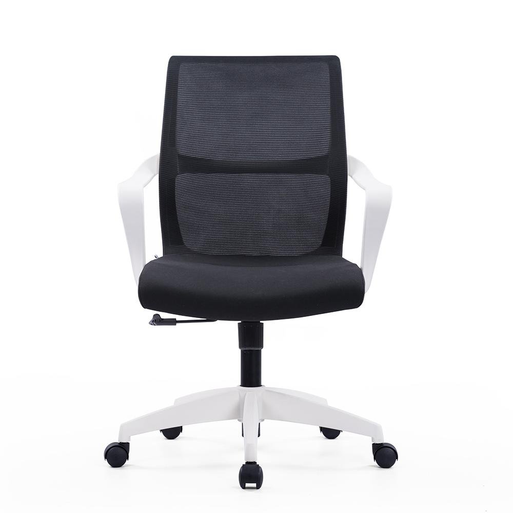 Cadeira Office Husky Sit 100 Black, Cilindro de Gás Classe 3, Base em PP, Roda em Nylon - HTCD000