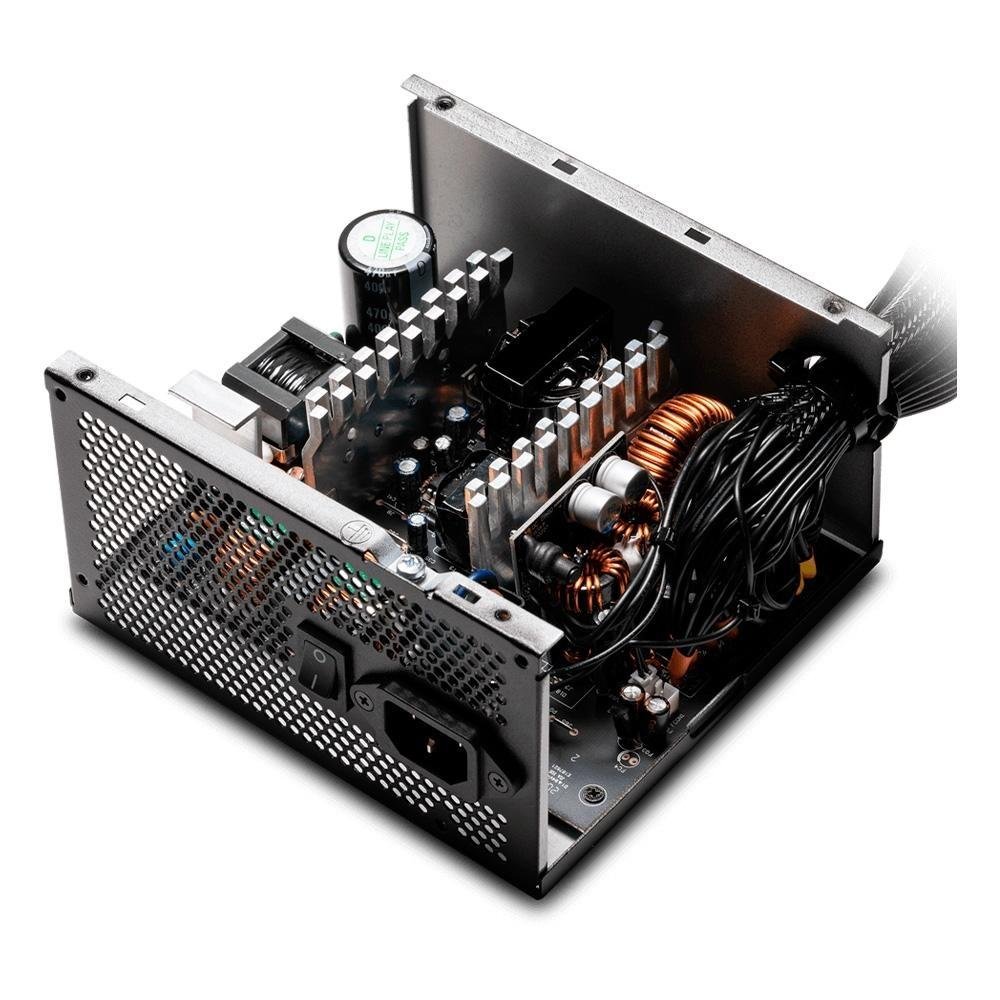 Gabinete Gamer XPG Valorair, Mid tower, ATX, Lateral em Vidro, 4x Cooler Fan, Branco + Fonte XPG Pylon, 650W, 80 Plus Bronze Gabinete Gamer XPG Valorair, Mid tower, ATX, Lateral em Vidro, 4x Cooler Fan, Branco + Fonte XPG Pylon, 650W, 80 Plus Bronze