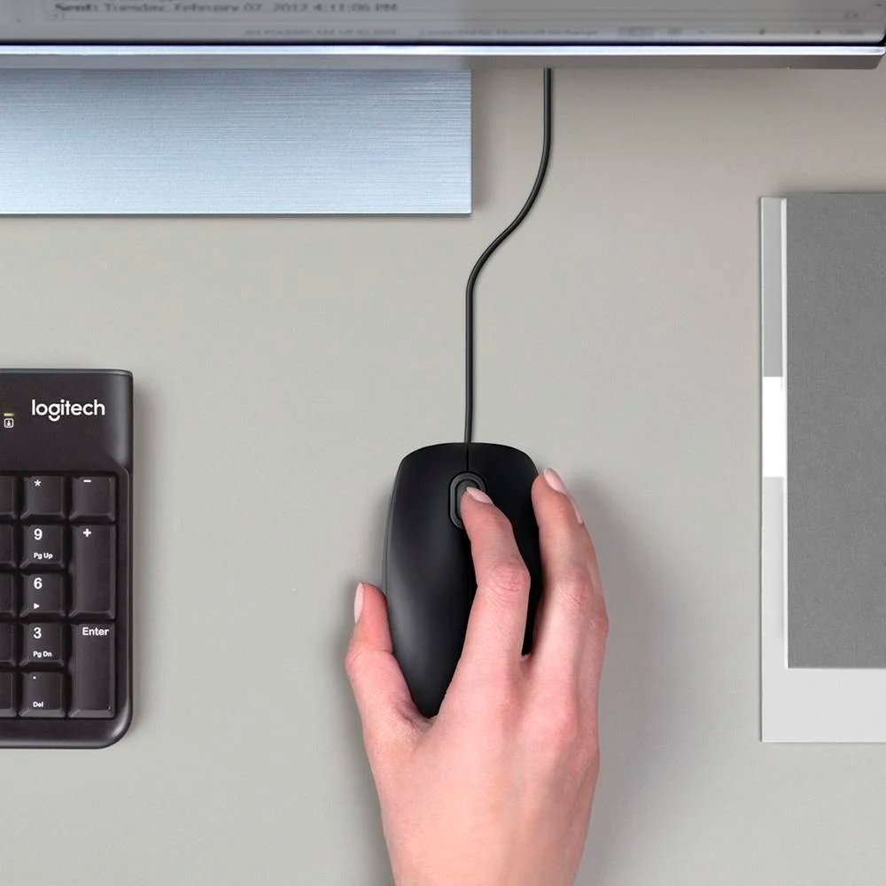 Mouse com fio USB Logitech M90 com Design Ambidestro e Facilidade Plug and Play - 910-004053
